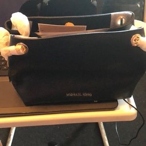 Michael Kors MD chain Messenger